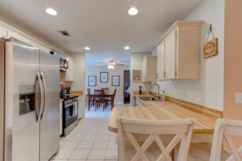 Villa ou maison à vendre à Ormond Beach, Floride: 3 chambres, 138.98 m2 № 2324035 - photo 11
