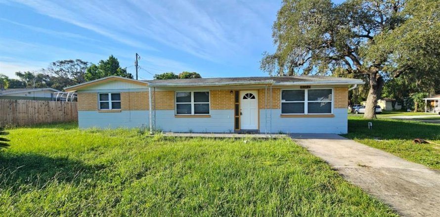 Casa en Holiday, Florida 2 dormitorios, 111.48 m2 № 1898407