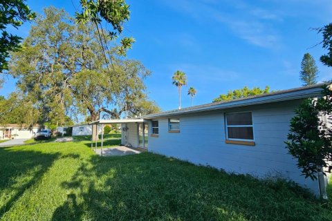 Casa en alquiler en Holiday, Florida, 2 dormitorios, 111.48 m2 № 1898407 - foto 19