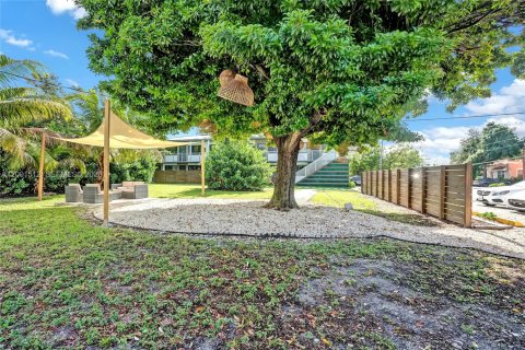 Appartement à louer à Fort Lauderdale, Floride: 2 chambres, 645.76 m2 № 2065796 - photo 17