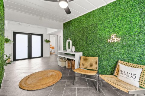 House in Boynton Beach, Florida 3 bedrooms, 153.47 sq.m. № 2248374 - photo 16