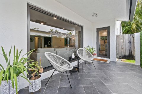 House in Boynton Beach, Florida 3 bedrooms, 153.47 sq.m. № 2248374 - photo 24