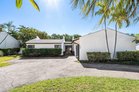 House in Boynton Beach, Florida 3 bedrooms, 153.47 sq.m. № 2248374 - photo 3