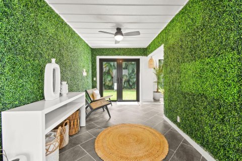House in Boynton Beach, Florida 3 bedrooms, 153.47 sq.m. № 2248374 - photo 5