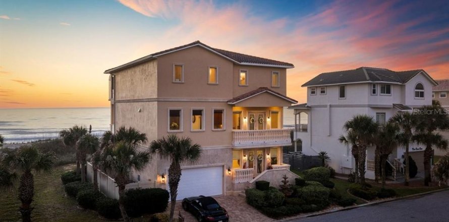 Villa ou maison à Palm Coast, Floride 4 chambres, 424.19 m2 № 2099327