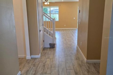 House in Davenport, Florida 5 bedrooms, 304.25 sq.m. № 2383316 - photo 2