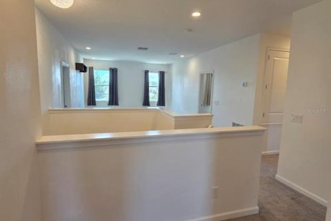 House in Davenport, Florida 5 bedrooms, 304.25 sq.m. № 2383316 - photo 25
