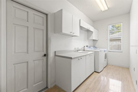Casa en venta en Tarpon Springs, Florida, 3 dormitorios, 232.16 m2 № 1618868 - foto 17