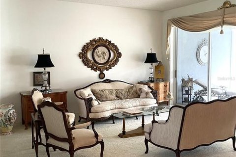 Casa en venta en Tarpon Springs, Florida, 3 dormitorios, 232.16 m2 № 1618868 - foto 6