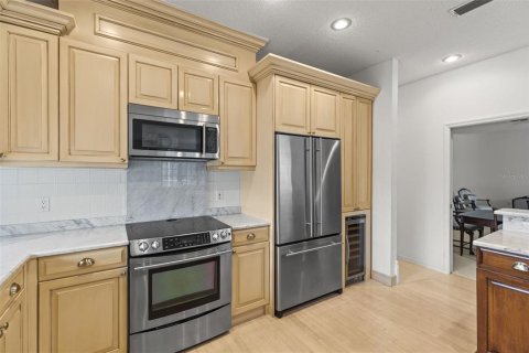 Casa en venta en Tarpon Springs, Florida, 3 dormitorios, 232.16 m2 № 1618868 - foto 11