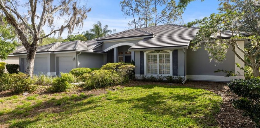 Casa en Tarpon Springs, Florida 3 dormitorios, 232.16 m2 № 1618868