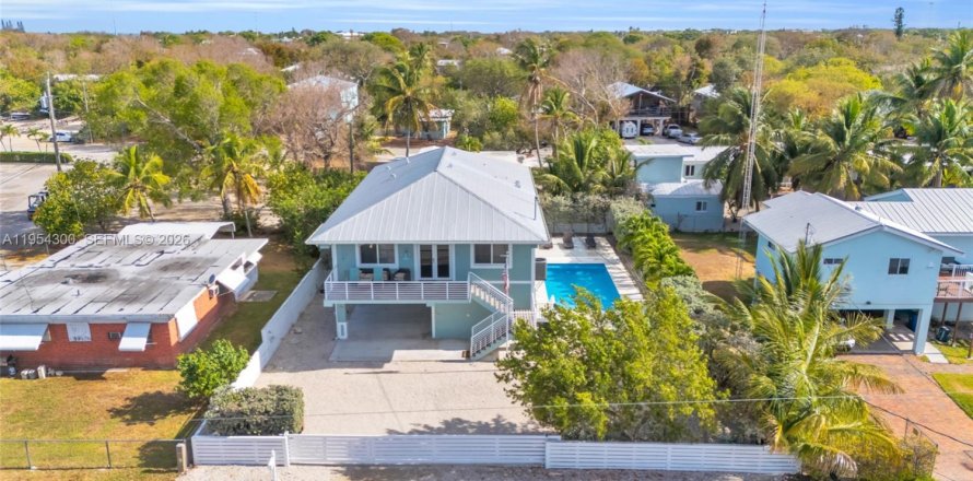 Villa ou maison à Key Largo, Floride 4 chambres, 168.62 m2 № 2009523