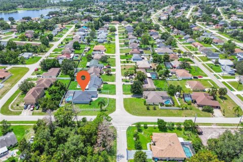 Casa en venta en Deltona, Florida, 4 dormitorios, 196.21 m2 № 1893802 - foto 7