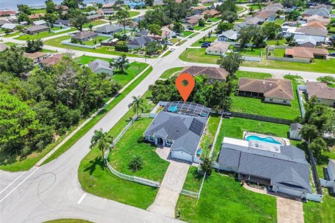 Casa en venta en Deltona, Florida, 4 dormitorios, 196.21 m2 № 1893802 - foto 9