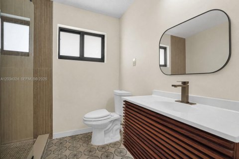 Villa ou maison à vendre à Pompano Beach, Floride: 2 chambres, 115.85 m2 № 2270846 - photo 21