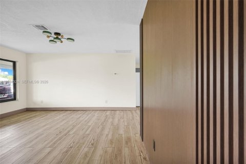 Villa ou maison à vendre à Pompano Beach, Floride: 2 chambres, 115.85 m2 № 2270846 - photo 15