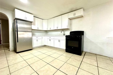 House in Daytona Beach, Florida 4 bedrooms, 191.38 sq.m. № 1879572 - photo 6