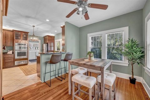Casa en alquiler en Saint Petersburg, Florida, 3 dormitorios, 269.97 m2 № 1915384 - foto 14
