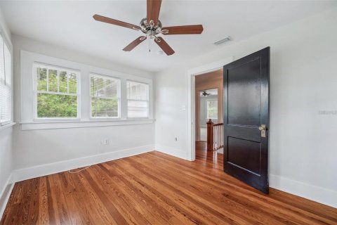 Casa en alquiler en Saint Petersburg, Florida, 3 dormitorios, 269.97 m2 № 1915384 - foto 23