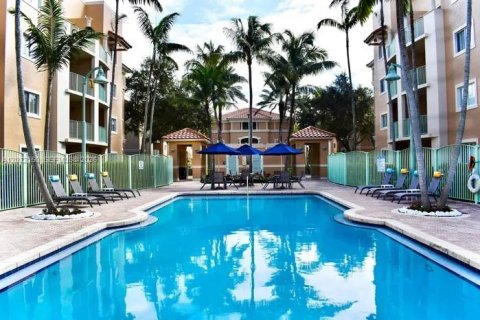 Appartement à Sunrise, Floride 3 chambres, 111.85 m2 № 2085918