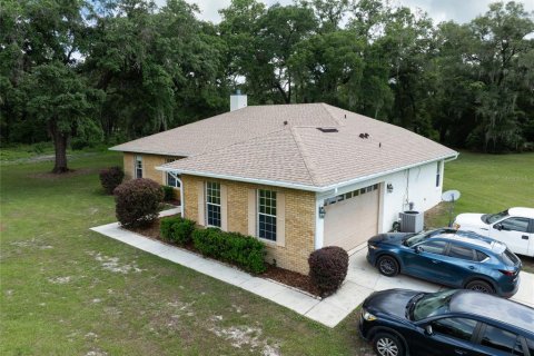 Villa ou maison à vendre à DeLand, Floride: 3 chambres, 215.35 m2 № 2211504 - photo 3