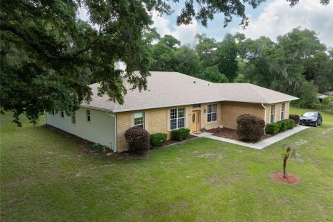 Casa en DeLand, Florida 3 dormitorios, 215.35 m2 № 2211504