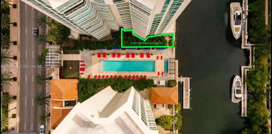 Condo à Sunny Isles Beach, Floride, 4 chambres  № 2001310