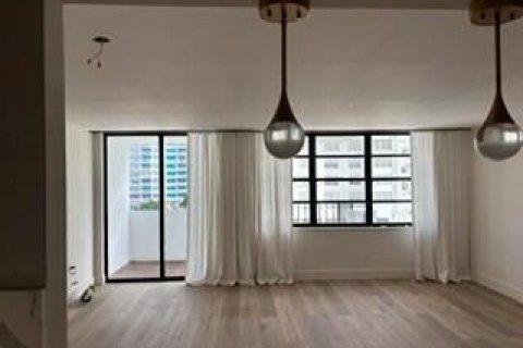 Condo in Aventura, Florida, 2 bedrooms  № 2182940 - photo 5