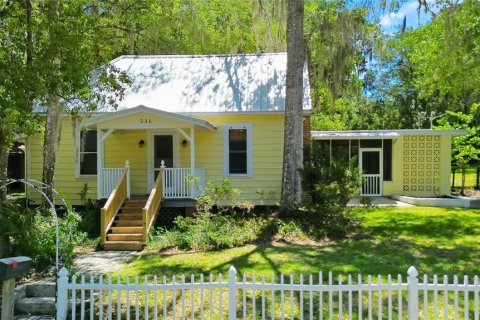 House in Brooksville, Florida 3 bedrooms, 114.55 sq.m. № 2351850