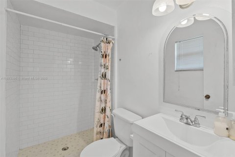 Купить виллу или дом в Орландо, Флорида 5 спален, 189.33м2, № 1935761 - фото 20