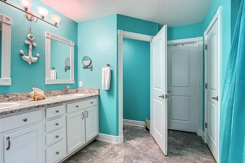 House in Winter Haven, Florida 4 bedrooms, 163.04 sq.m. № 1832778 - photo 26