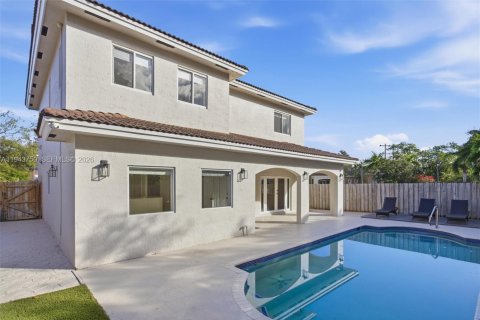 Villa ou maison à vendre à Miami, Floride: 3 chambres, 247.4 m2 № 2059949 - photo 9