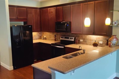 Casa en venta en Mount Dora, Florida, 3 dormitorios, 163.69 m2 № 1851113 - foto 3