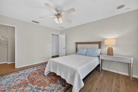 Touwnhouse à vendre à New Smyrna Beach, Floride: 3 chambres, 138.98 m2 № 2362307 - photo 13