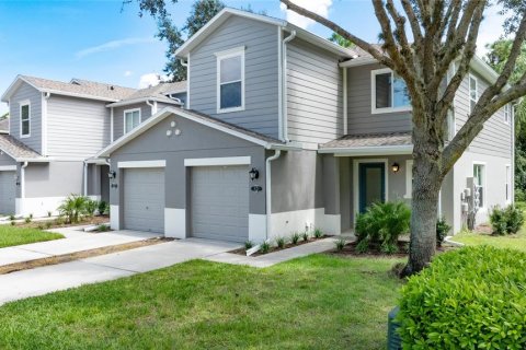 Townhouse in New Smyrna Beach, Florida 3 bedrooms, 138.98 sq.m. № 2362307