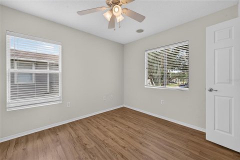 Touwnhouse à vendre à New Smyrna Beach, Floride: 3 chambres, 138.98 m2 № 2362307 - photo 20