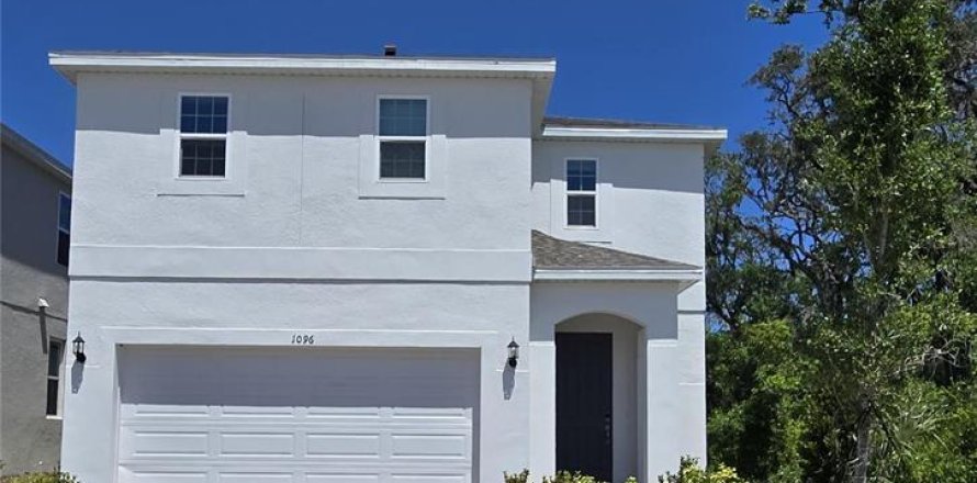 House in DeLand, Florida 4 bedrooms, 202.71 sq.m. № 1640810