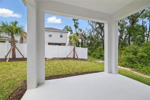 House in DeLand, Florida 4 bedrooms, 202.71 sq.m. № 1640810 - photo 17
