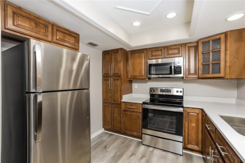 Villa ou maison à louer à Fern Park, Floride: 4 chambres, 189.43 m2 № 1873404 - photo 5