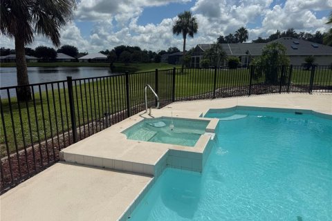 House in Punta Gorda, Florida 4 bedrooms, 237.74 sq.m. № 1908615 - photo 21
