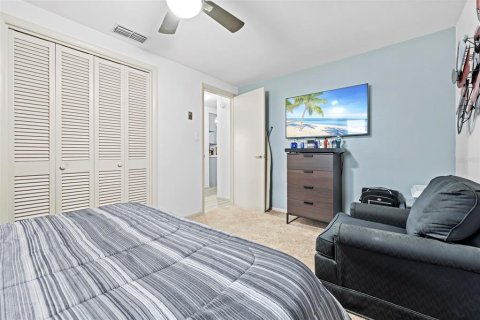 Casa en venta en New Port Richey, Florida, 2 dormitorios, 75.81 m2 № 1885680 - foto 23