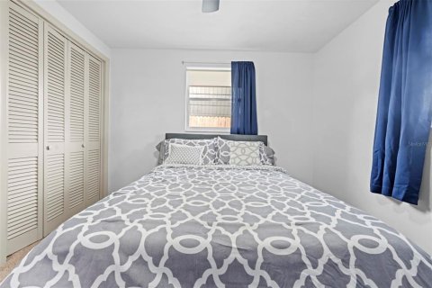 Casa en venta en New Port Richey, Florida, 2 dormitorios, 75.81 m2 № 1885680 - foto 27