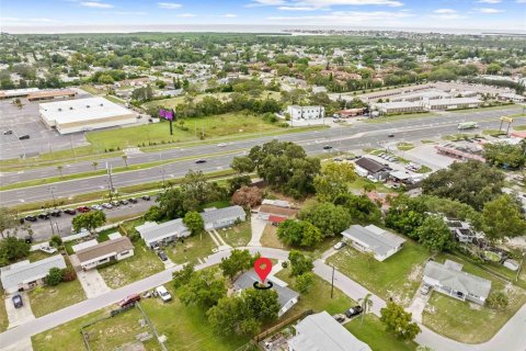 Casa en venta en New Port Richey, Florida, 2 dormitorios, 75.81 m2 № 1885680 - foto 20