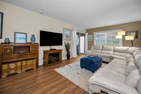 Villa ou maison à vendre à Palm Harbor, Floride: 1 chambre, 59.09 m2 № 2220815 - photo 13