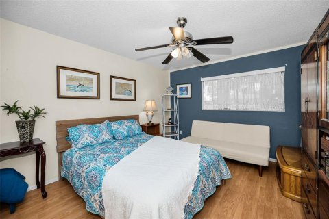 Villa ou maison à vendre à Palm Harbor, Floride: 1 chambre, 59.09 m2 № 2220815 - photo 24