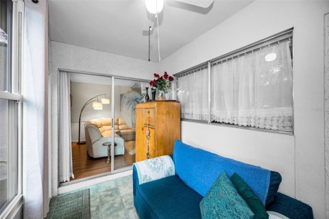 Villa ou maison à vendre à Palm Harbor, Floride: 1 chambre, 59.09 m2 № 2220815 - photo 30