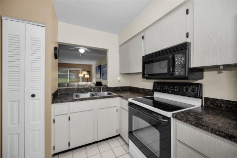 Villa ou maison à vendre à Palm Harbor, Floride: 1 chambre, 59.09 m2 № 2220815 - photo 19