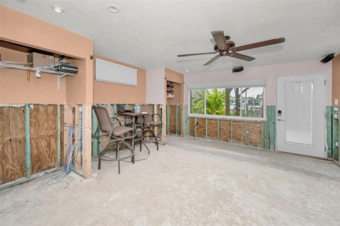 Casa en venta en New Port Richey, Florida, 2 dormitorios, 99.5 m2 № 1895044 - foto 18