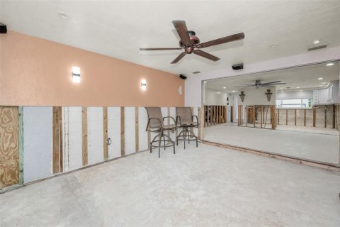 Casa en venta en New Port Richey, Florida, 2 dormitorios, 99.5 m2 № 1895044 - foto 21