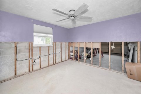 Casa en venta en New Port Richey, Florida, 2 dormitorios, 99.5 m2 № 1895044 - foto 22